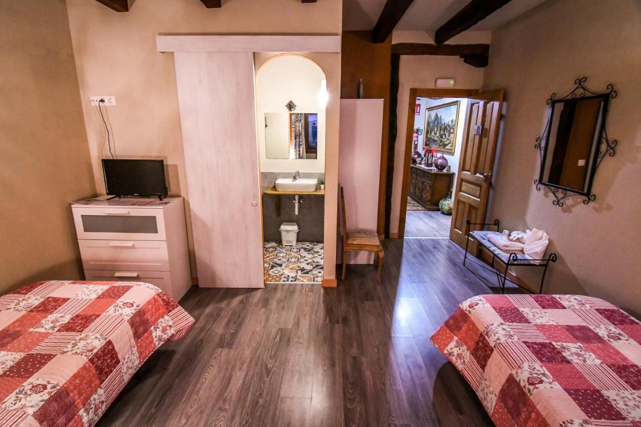 Acienleguas Hostel Castrojeriz Εξωτερικό φωτογραφία