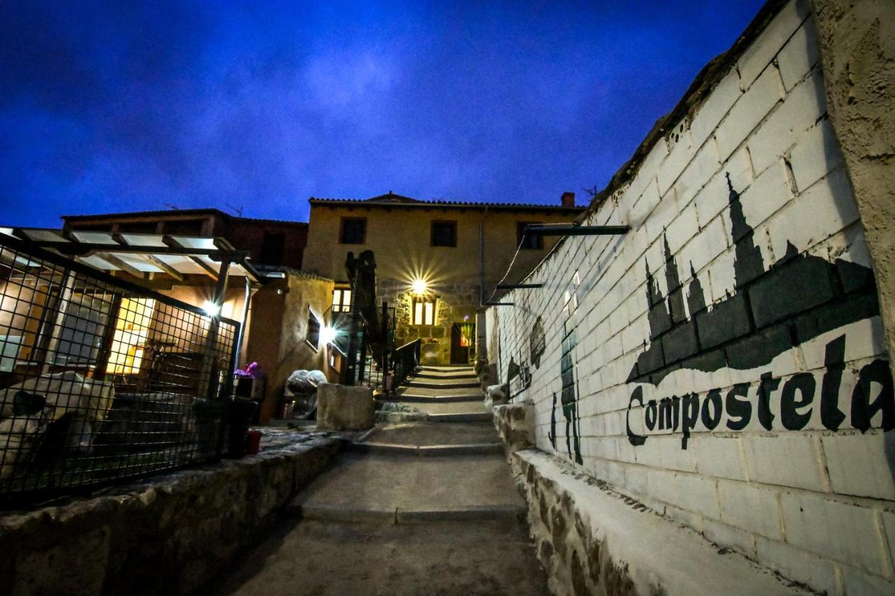 Acienleguas Hostel Castrojeriz Εξωτερικό φωτογραφία