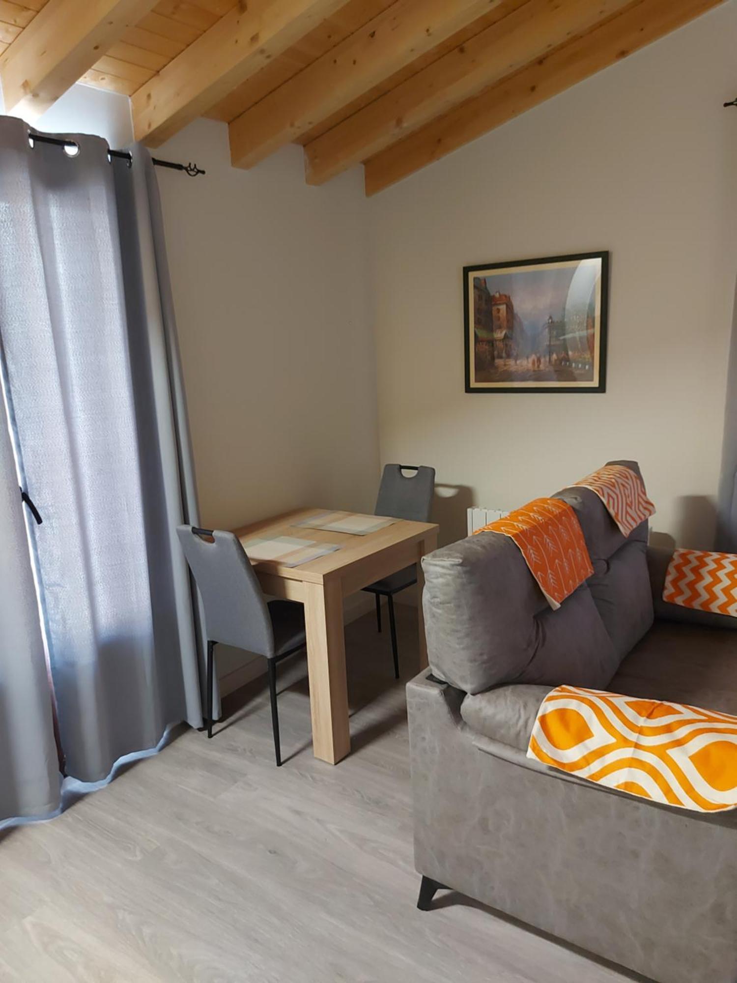 Acienleguas Hostel Castrojeriz Εξωτερικό φωτογραφία